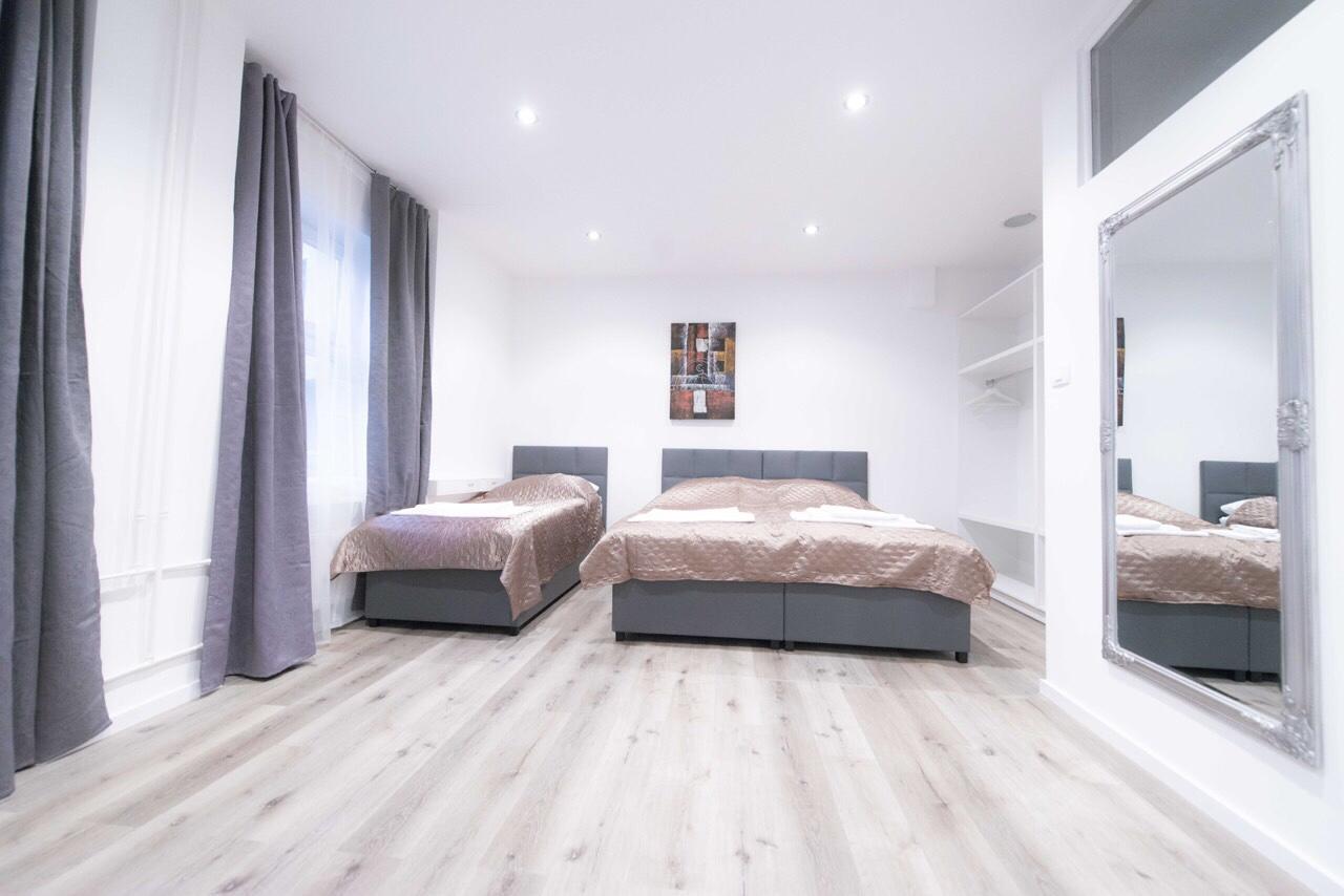 Apartma City & Free Parking Ljubljana Buitenkant foto